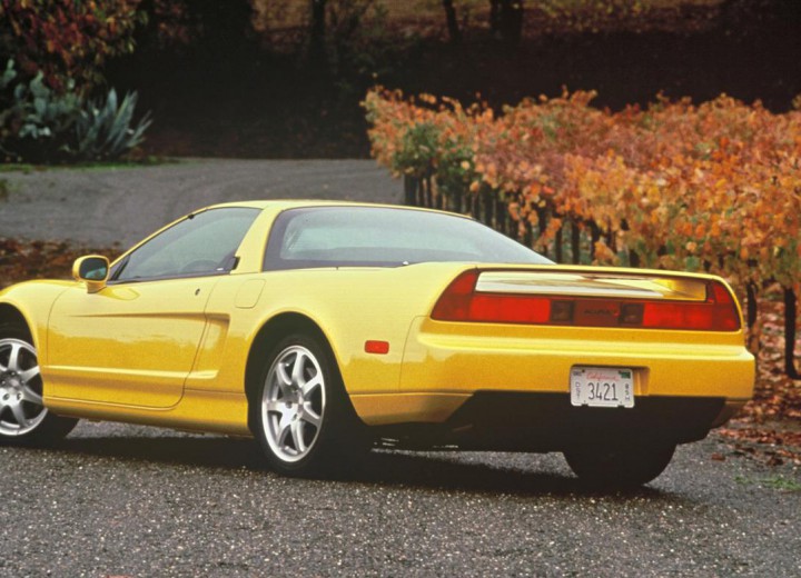 Technical specifications and characteristics for【Acura NSX-T】 - picture 2