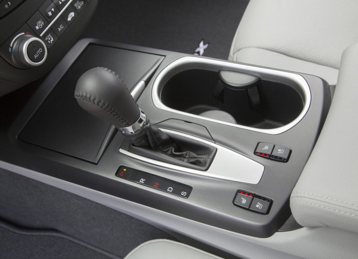 Technische Daten und Spezifikationen für Acura RDX II Restyling - picture 12