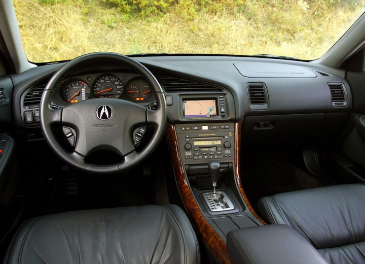 Especificaciones técnicas de Acura TL II (UA5) - picture 3