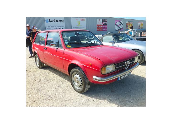 Technical specifications and characteristics for【Alfa Romeo Alfasud Giardinetta (904)】 - picture 1