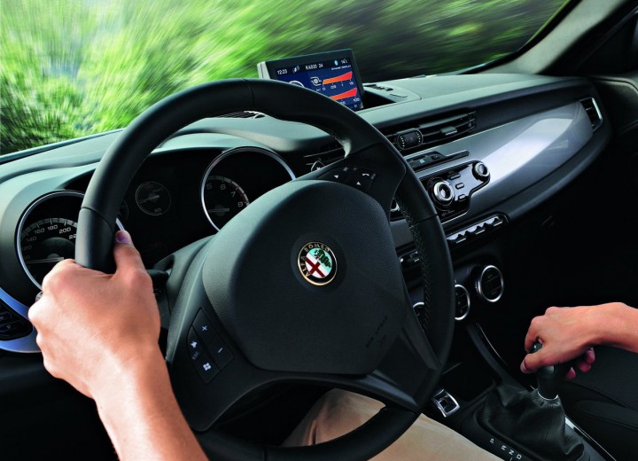 Caratteristiche tecniche di Alfa Romeo Giulietta (Type 940) - picture 9