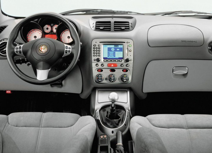 Τεχνικά χαρακτηριστικά για Alfa Romeo GT Coupe - picture 5