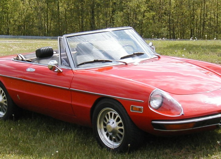 Caractéristiques techniques de Alfa Romeo Spider (105) - picture 1