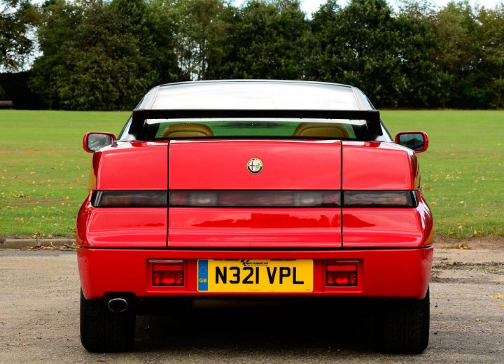 Технические характеристики о Alfa Romeo SZ - picture 5