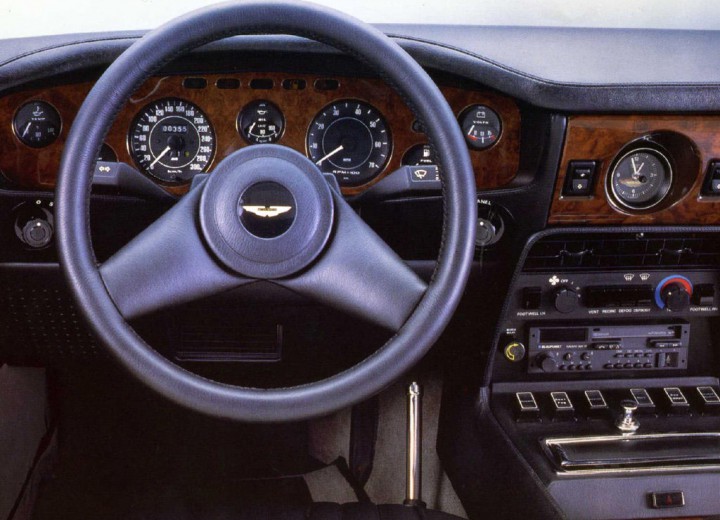 Технически характеристики за Aston Martin V8 Vantage - picture 4