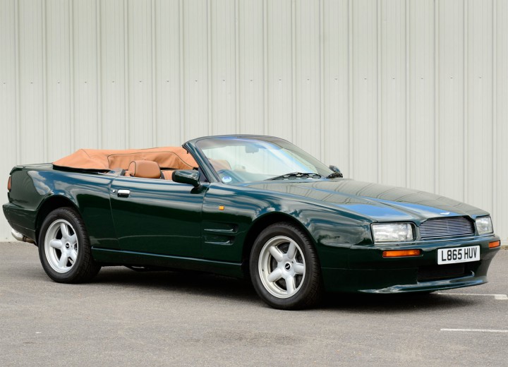 Specificații tehnice pentru Aston Martin Virage Volante - picture 1