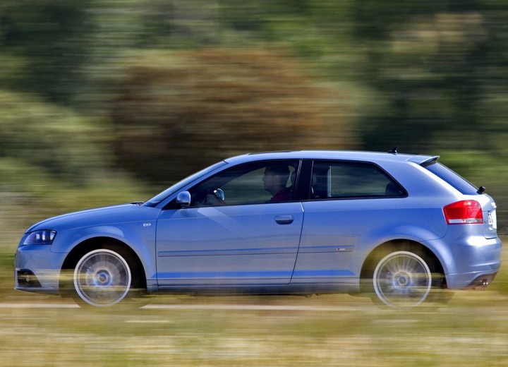 Technical specifications and characteristics for【Audi A3 (8P)】 - picture 8