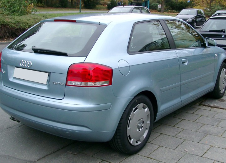 Technical specifications and characteristics for【Audi A3 (8P)】 - picture 3