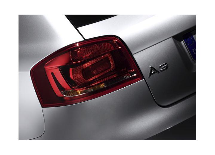 Technical specifications and characteristics for【Audi A3 (8P)】 - picture 26