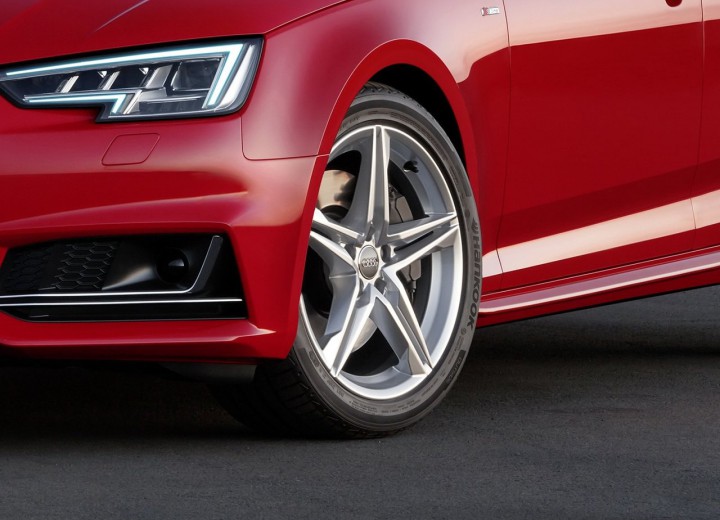Caractéristiques techniques de Audi A4 V (B9) Avant - picture 11