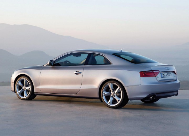 Caractéristiques techniques de Audi A5 (8T3) - picture 4