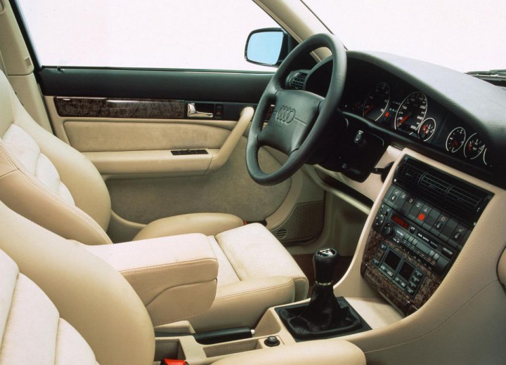 Caratteristiche tecniche di Audi A6 Avant (4A,C4) - picture 5
