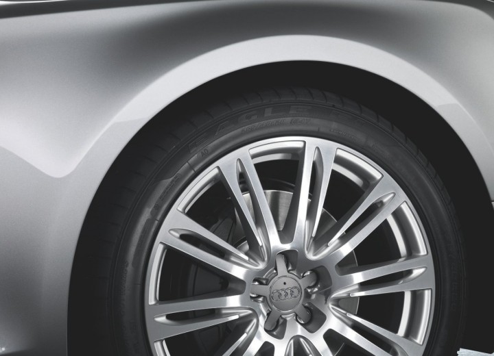 Especificaciones técnicas de Audi A8 (D4) Long - picture 15
