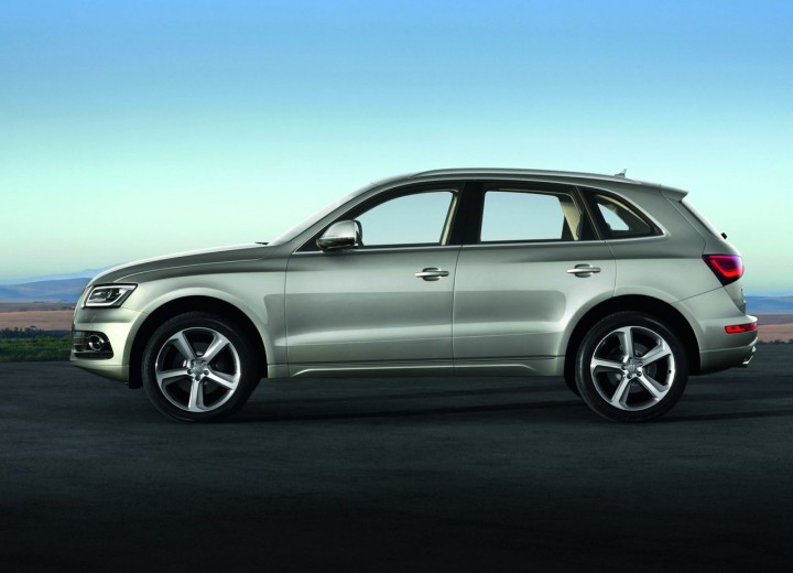 Technical specifications and characteristics for【Audi Q5 (8R) Restyling】 - picture 3