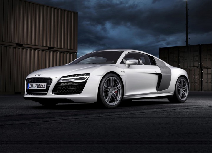 Technical specifications and characteristics for【Audi R8 Coupe Restyling】 - picture 1