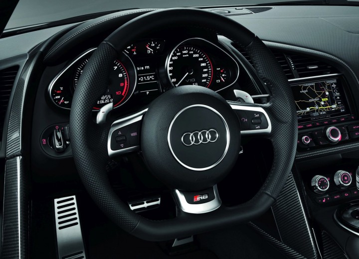Technical specifications and characteristics for【Audi R8 Coupe Restyling】 - picture 7