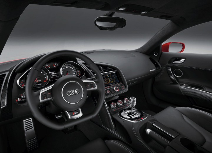 Technical specifications and characteristics for【Audi R8 Coupe Restyling】 - picture 6