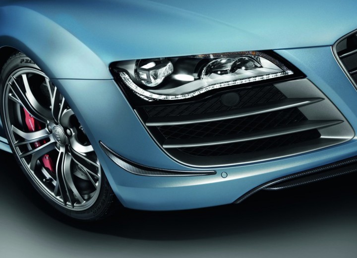 Technical specifications and characteristics for【Audi R8 GT Spyder】 - picture 13