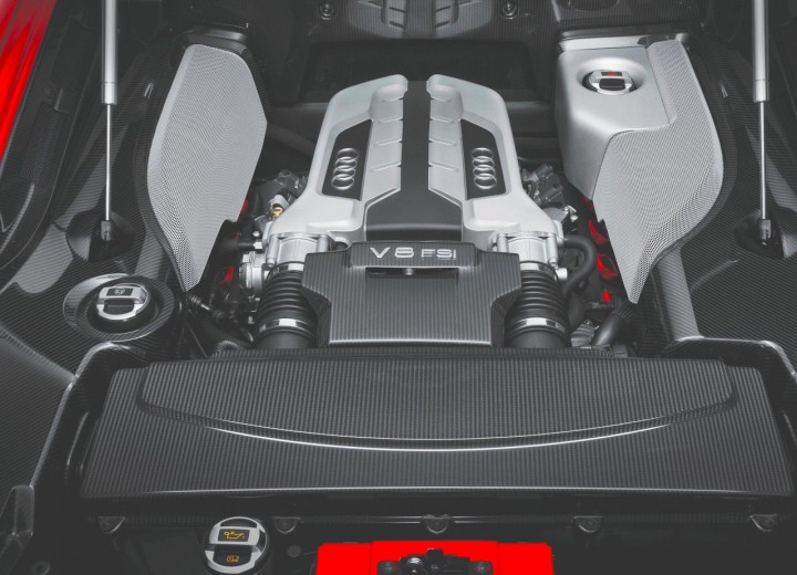 Технические характеристики о Audi R8 Roadster Restyling - picture 11