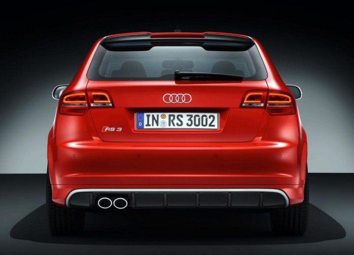 Technical specifications and characteristics for【Audi RS3 Sportback (8P)】 - picture 5