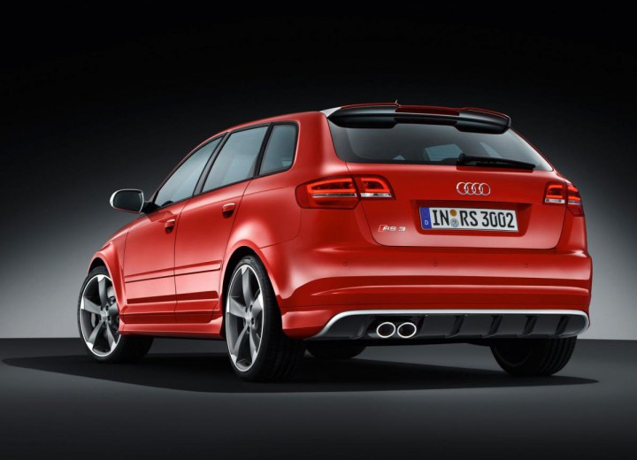 Technical specifications and characteristics for【Audi RS3 Sportback (8P)】 - picture 4