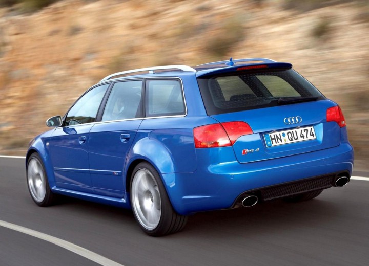 Technical specifications and characteristics for【Audi RS4 Avant (8E)】 - picture 3