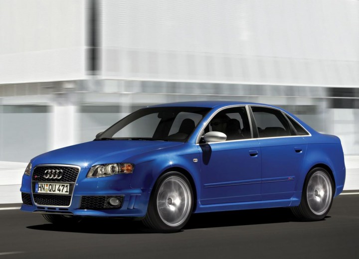 Технически характеристики за Audi RS4 Salon (8E) - picture 2