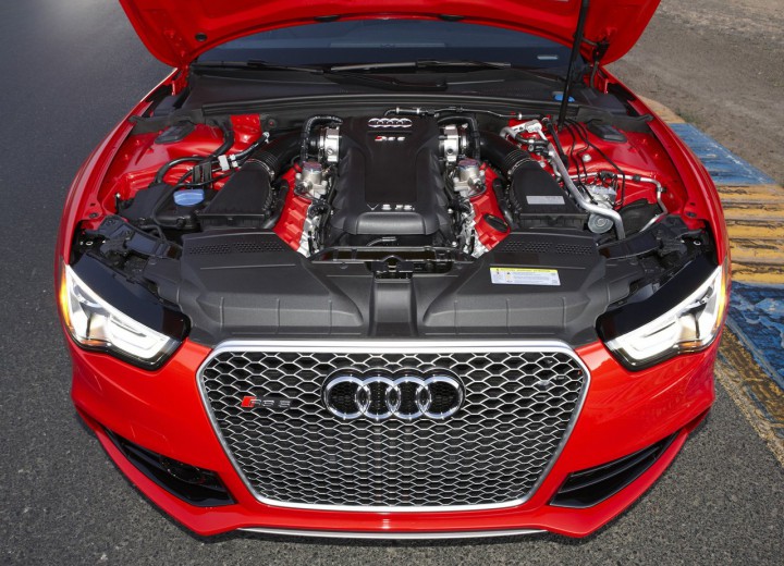 Caractéristiques techniques de Audi RS5 (Typ 8T) - picture 8