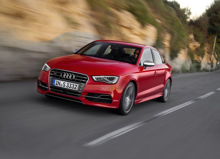 Τεχνικά χαρακτηριστικά για Audi S3 III (8V) Sedan - picture 1