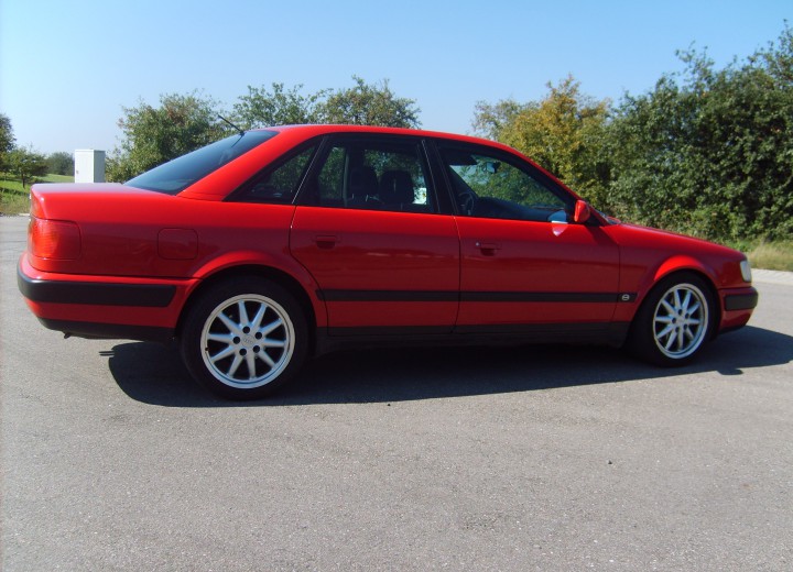Technical specifications and characteristics for【Audi S4 (4A,C4)】 - picture 4