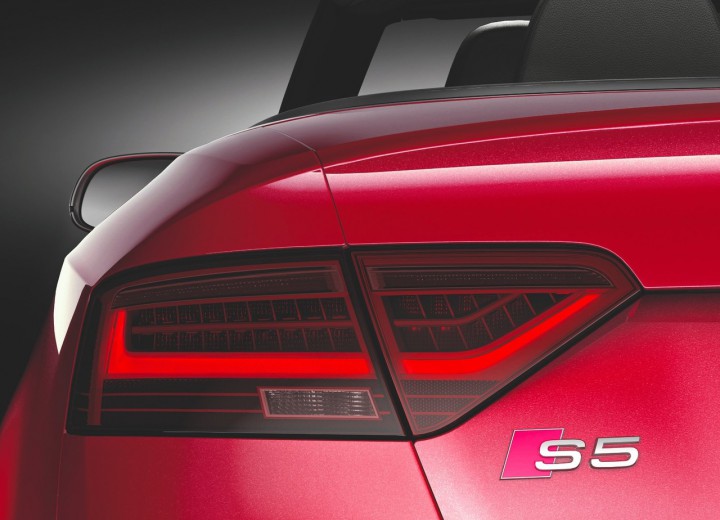 Technical specifications and characteristics for【Audi S5 Cabriolet Restyling 】 - picture 10