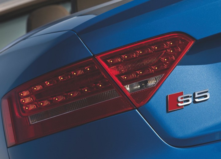 Technische Daten und Spezifikationen für Audi S5 Cabriolet - picture 7