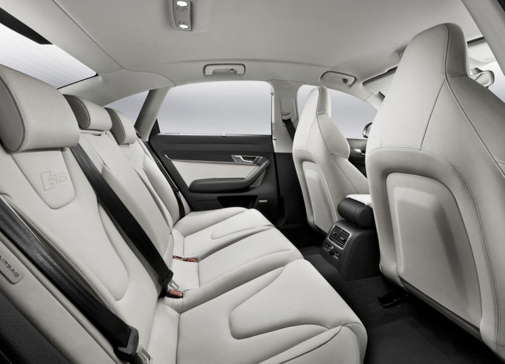 Technical specifications and characteristics for【Audi S6 (4F,C6)】 - picture 6