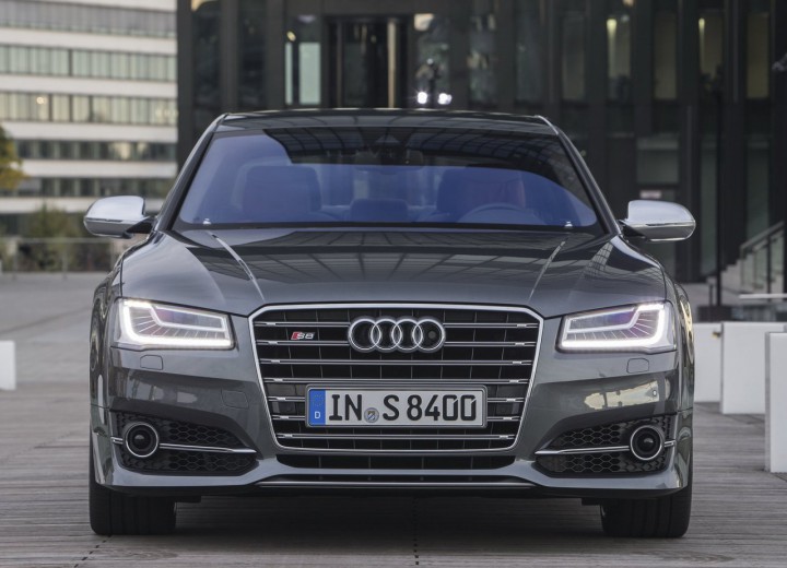 Caractéristiques techniques de Audi S8 III (D4) Resyling - picture 2