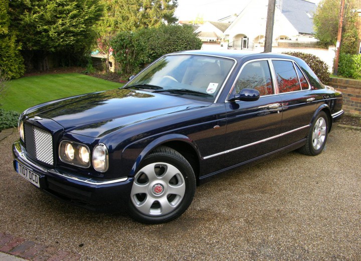 Especificaciones técnicas de Bentley Arnage I - picture 1