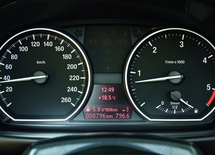 Технически характеристики за BMW 1er (E81) - picture 8