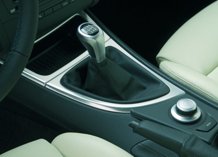 Specificații tehnice pentru BMW 1er (E87) - picture 12