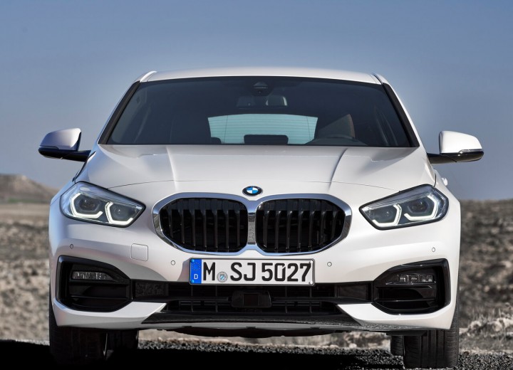Technical specifications and characteristics for【BMW 1er III (F40)】 - picture 2