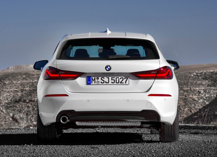 Technical specifications and characteristics for【BMW 1er III (F40)】 - picture 5