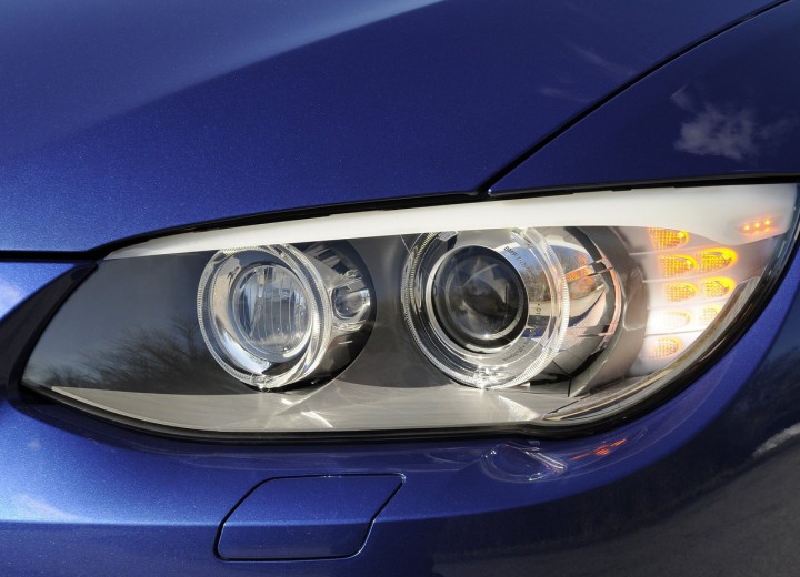 Caractéristiques techniques de BMW 3er Cabrio (E93) - picture 13