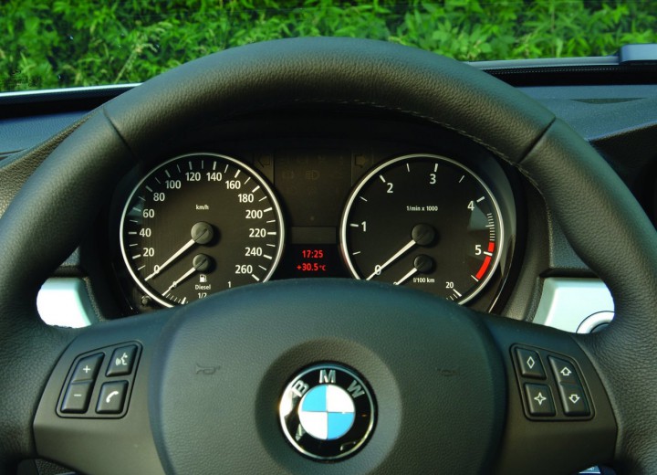 Specificații tehnice pentru BMW 3er (E90) - picture 8