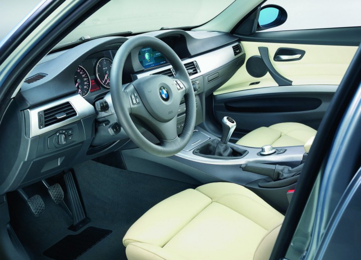 Specificații tehnice pentru BMW 3er (E90) - picture 7