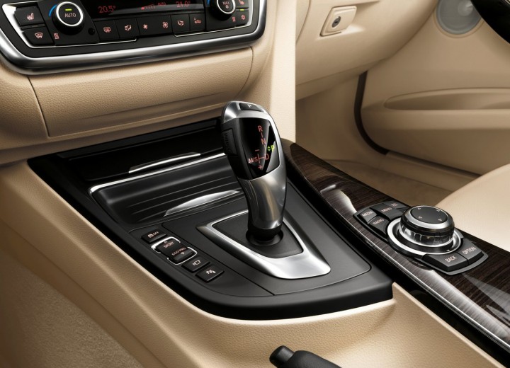 Технически характеристики за BMW 3er Sedan (F30) - picture 13