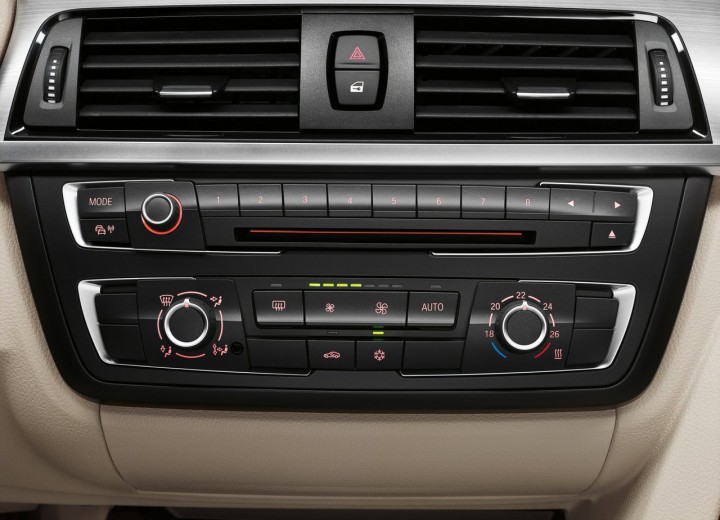 Технически характеристики за BMW 3er Sedan (F30) - picture 12