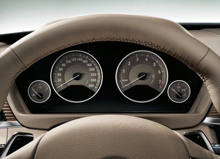 Технически характеристики за BMW 3er Sedan (F30) - picture 9