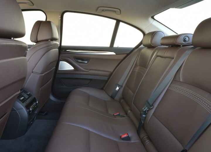 Технически характеристики за BMW 5er Active Hibrid - picture 8