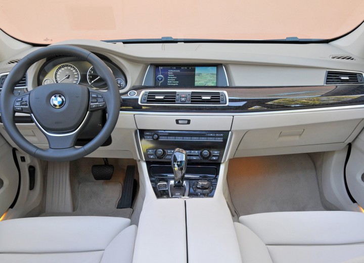 Caractéristiques techniques de BMW 5er Gran Turismo (F07) - picture 6