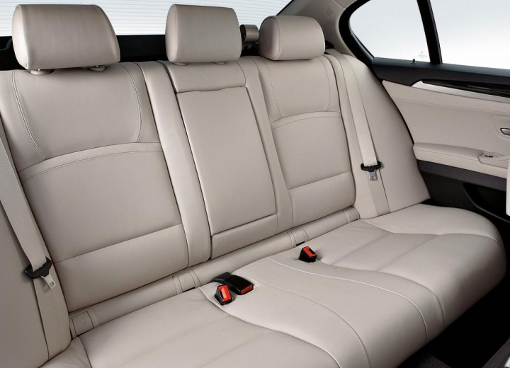 Технические характеристики о BMW 5er Sedan (F10) - picture 5