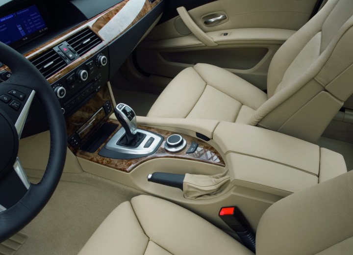 BMW 5er Touring (E61) teknik özellikleri - picture 12