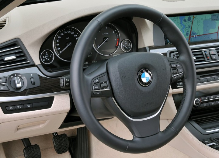 Τεχνικά χαρακτηριστικά για BMW 5er Touring (F11) - picture 8